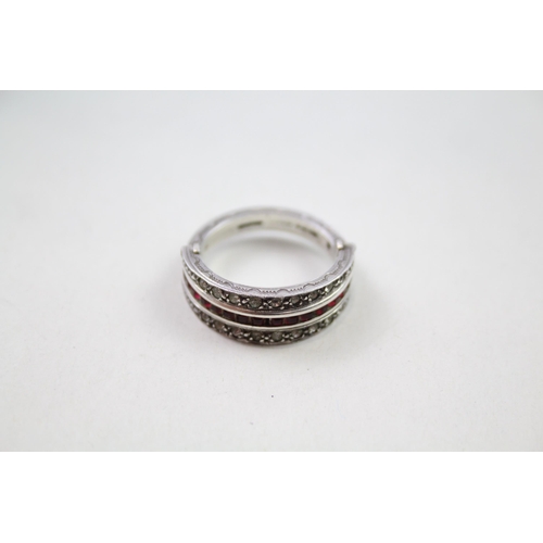 206 - Silver antique night & day ring in antique box (5g)