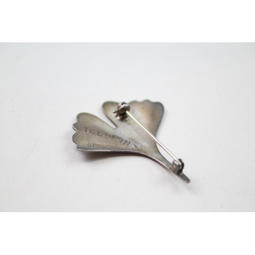 223 - Silver Scandi ginko Biloba leaf brooch by Tebonin (4g)