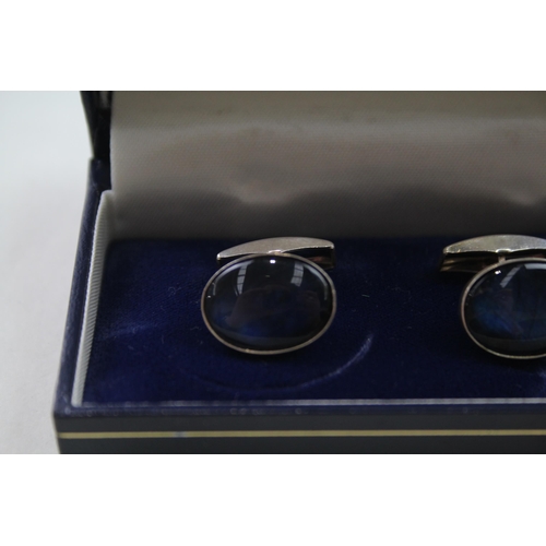 230 - Pair of silver Labradorite cufflinks by Jaana Toppila-Ikalainen (9g)