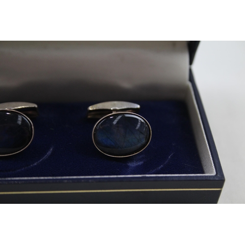 230 - Pair of silver Labradorite cufflinks by Jaana Toppila-Ikalainen (9g)