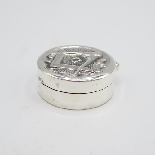 248 - HM 925 Sterling Silver Masonic Pill Box in perfect condition lid shuts tightly (13.4g)  30mm dia.
