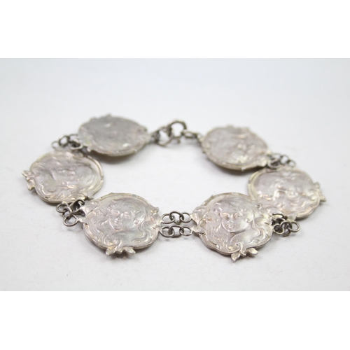 200 - Silver Art Nouveau button conversion bracelet (35g)