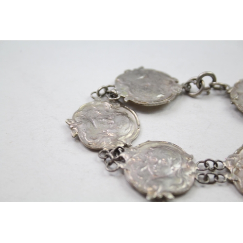 200 - Silver Art Nouveau button conversion bracelet (35g)