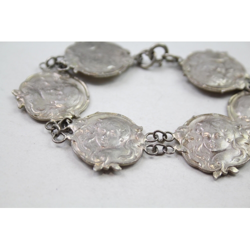 200 - Silver Art Nouveau button conversion bracelet (35g)