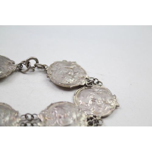 200 - Silver Art Nouveau button conversion bracelet (35g)