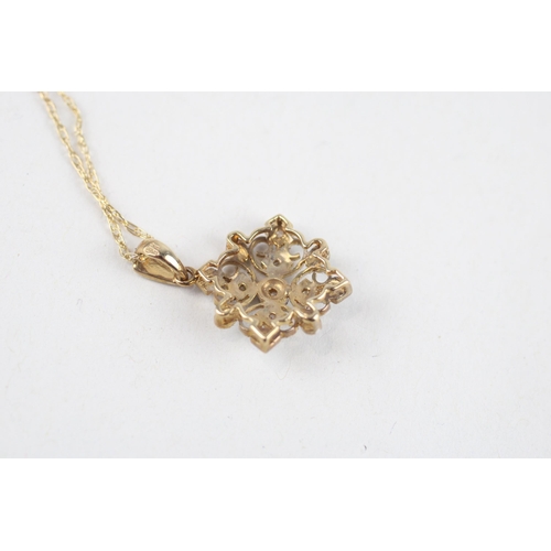 110 - 9ct gold diamond pendant & chain (2g)