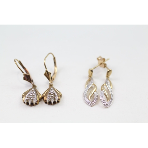 72 - 2x 9ct gold diamond drop earring (3g)