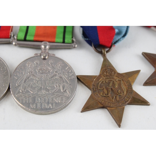 323 - WW.2 Territorial Medal Group Inc. Italy Star Etc Territorial Named 4610809 Pte.