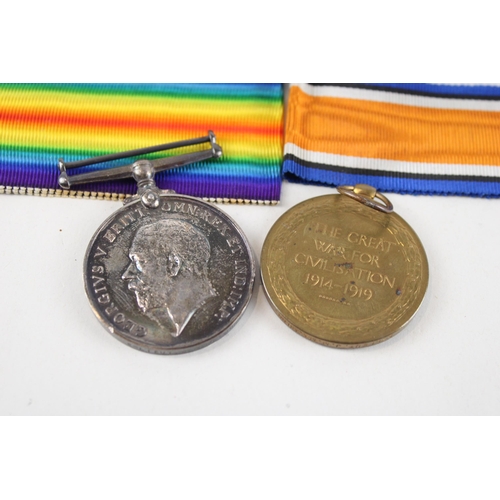 324 - Boxed WW.1 Officers Medal Pair & Ribbons Named. 2 Lieut J.M. Mac Munn