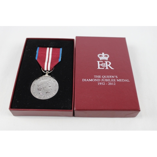 325 - Boxed ER.II Queens Diamond Jubilee Medal