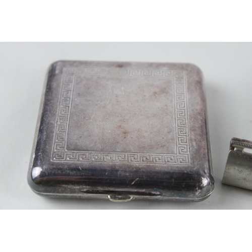 339 - 4 x Gillette 1931-1951 Safety Razors & Gillette Silver Plated Tuckaway Case