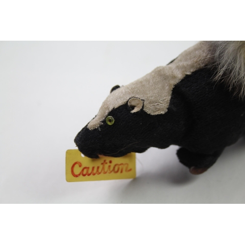 386 - Antique / Vintage Clockwork Skunk w/ Fur Tail