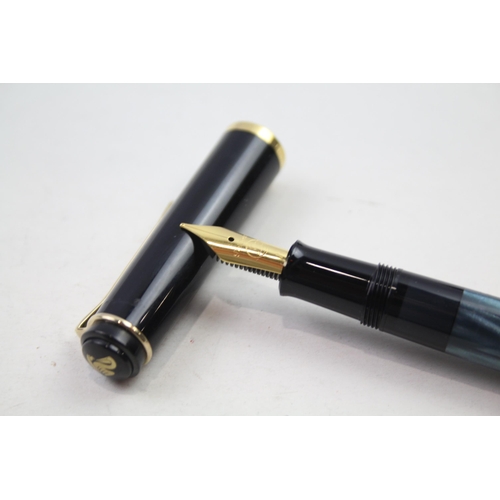 426 - Vintage PELIKAN 150 Classic Black & Navy Fountain Pen w/ Gold Plate Nib Writing