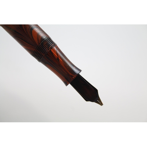 447 - Vintage WATERMAN Ideal Wood Effect Fountain Pen w/ 9ct Banding WRITING (20g)