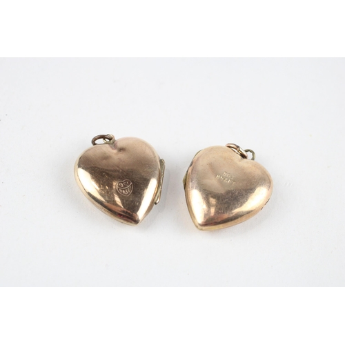 19 - 2 x 9ct gold back & front heart locket pendants (8.1g)