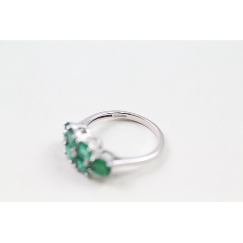 3 - 18ct white gold oval cut green gemstone dress ring (3.4g) Size  N