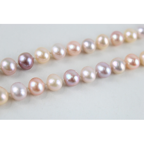 66 - 9ct gold cultured pearl necklace (55.3g)