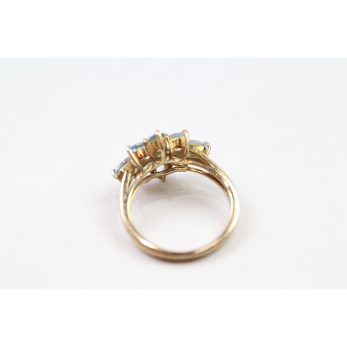 70 - 9ct gold blue gemstone cluster ring (3.4g) Size  N