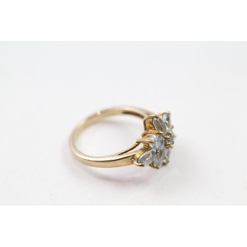 70 - 9ct gold blue gemstone cluster ring (3.4g) Size  N