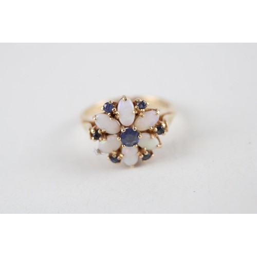 10 - 14ct gold sapphire & opal dress ring (3.5g) Size  M