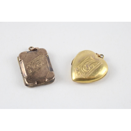 101 - 2x 9ct gold back & front patterned lockets (7.7g)