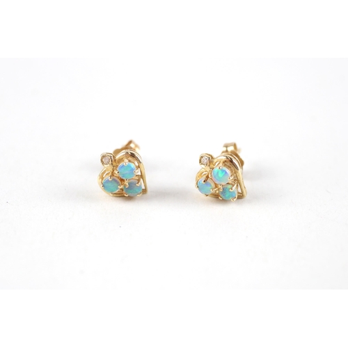 102 - 14ct gold opal & diamond stud earrings (1.8g)