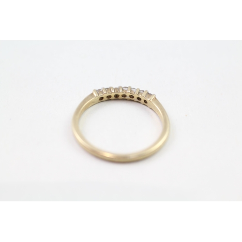 111 - 9ct gold diamond half eternity ring (1.7g) Size  O