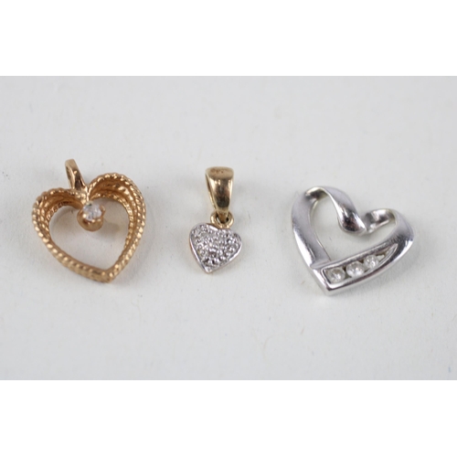 120 - 3x 9ct gold diamond heart pendants (1.9g)