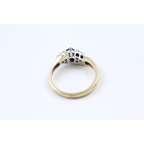 14 - 9ct gold vintage sapphire & diamond ring (3.2g) Size  O 1/2