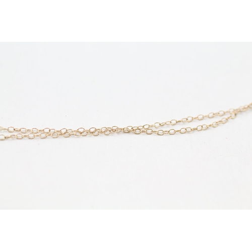 15 - 9ct gold diamond solitaire pendant & chain (1g)
