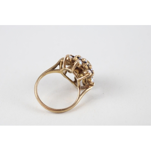 51 - 9ct gold garnet & seed pearl dress ring (4.3g) Size  J