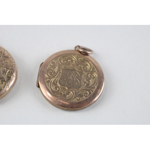 71 - 2x 9ct gold back & front patterned lockets (11.8g)