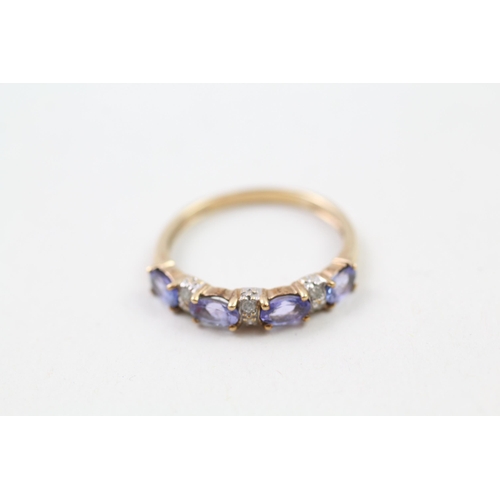 92 - 9ct gold tanzanite & diamond half eternity ring (1.8g) Size  P 1/2