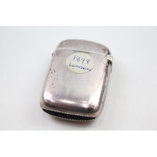 303 - Antique Victorian Hallmarked 1898 London Sterling Silver Vesta / Match Case 28g