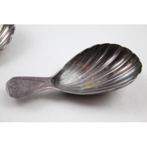 310 - 5 x Antique Georgian Hallmarked .925 Sterling Silver Caddy Spoons (42g)