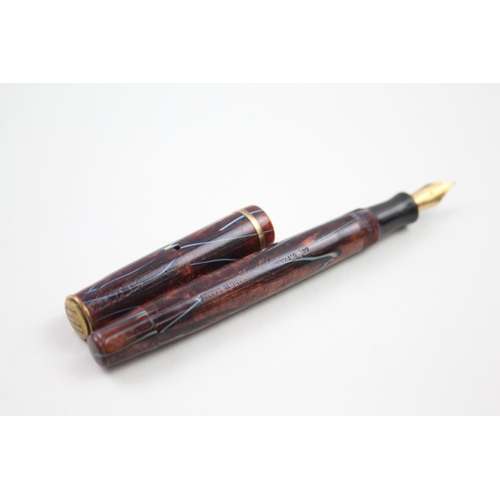 346 - Vintage PARKER Duette Moderne Brown Lacquer Fountain Pen w/ Gold Plate Nib