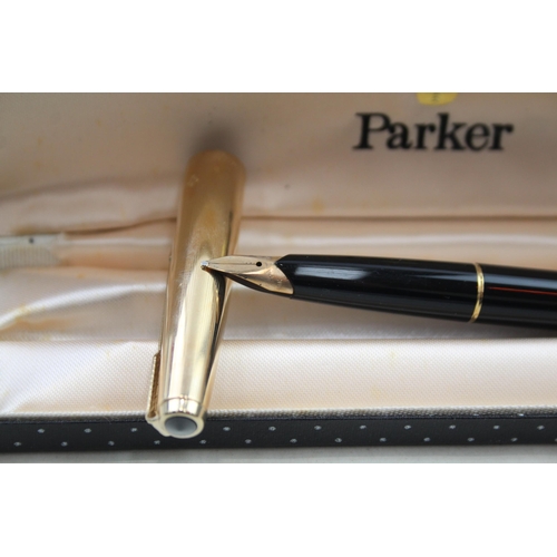 347 - CHALK MARKED Vintage Parker 65 Black Fountain Pen w/ 14ct Gold Nib WRITING