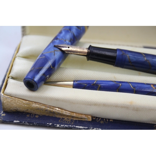 354 - Vintage CONWAY STEWART 85L Navy Fountain Pen w/ 14ct Gold Nib, Pencil, Boxed