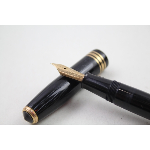 355 - Vintage CONWAY STEWART 58 Black Fountain Pen w/ 14ct Gold Nib WRITING