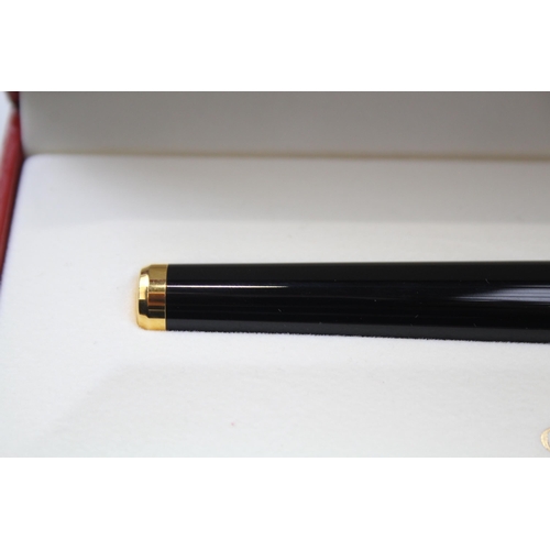 367 - S.T DUPONT Olympio Black Lacquer Fountain Pen w/ 18ct White Gold Nib Writing Box