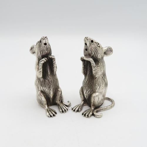 135 - HM Sterling Silver 925 Rat condiment set finely detailed design (82.4g total weight) 55mm high. In e... 