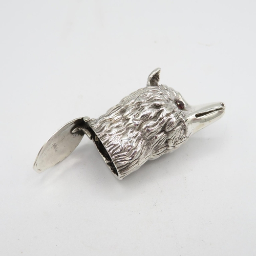 139 - Fox Head 925 HM Sterling Silver Vesta with red glass eyes and tight hinged lid in excellent conditio... 