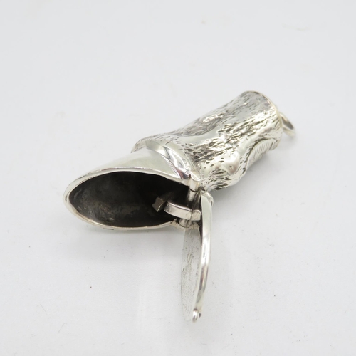 142 - Horse's leg and hoof HM 925 Sterling Silver Vesta in excellent condition with tight closing hinged l... 