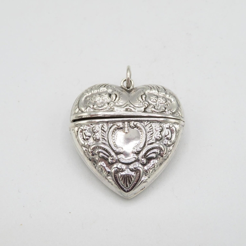 146 - Heart shaped locket Vesta with foliate design in 925 HM Sterling Silver in excellent condition hinge... 