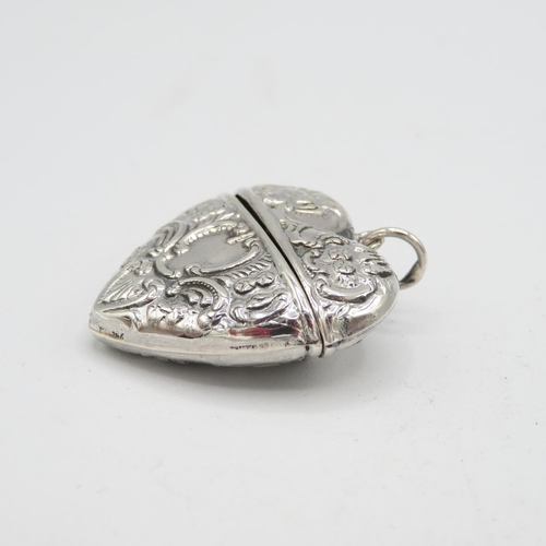 146 - Heart shaped locket Vesta with foliate design in 925 HM Sterling Silver in excellent condition hinge... 