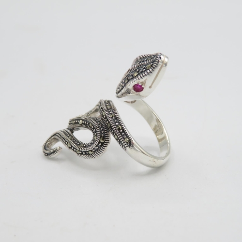 198 - HM Sterling Silver 925 long snake ring with red stone eyes and curled tail (11.2g) In excellent cond... 