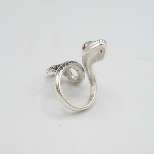 198 - HM Sterling Silver 925 long snake ring with red stone eyes and curled tail (11.2g) In excellent cond... 