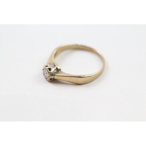 101 - 9ct gold diamond solitaire ring (1.6g) Size  K 1/2