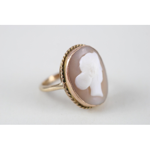 11 - 9ct gold shell cameo dress ring (5.5g) Size  O