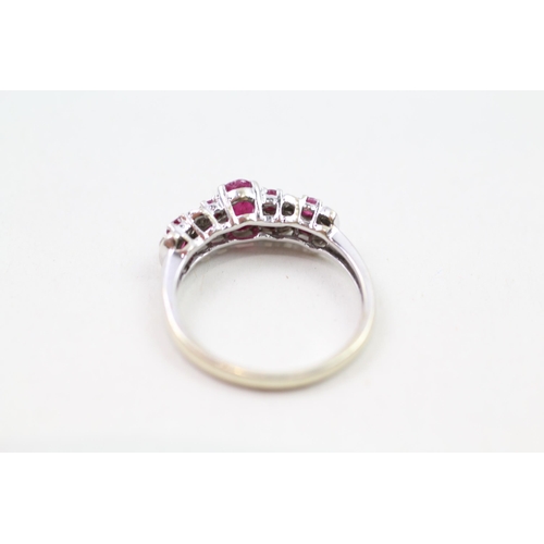 5 - 9ct gold ruby & diamond ring (2.4g) Size  M